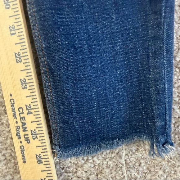 Like New Dark Blue ZARA Trafaluc Authentic Denim Skinny Raw Jeans – Size 6 (28) - Picture 7 of 7